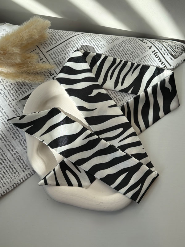 zebra2.jpg باندانا تویلی اسکارف زبرا - تصویر 1